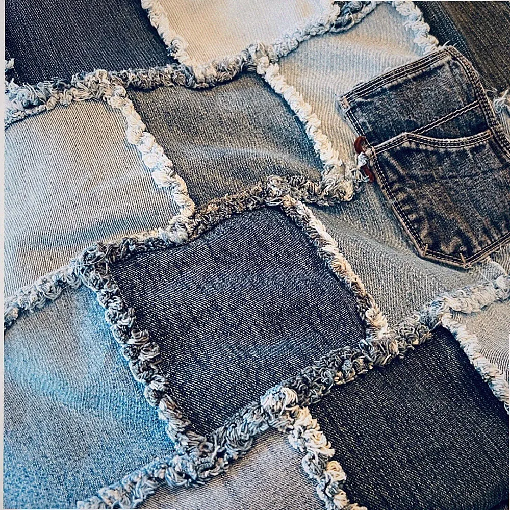 Handmade Denim Patchwork Quilt Throw Blanket Mixed Blue Jean Colors 69" x 48"