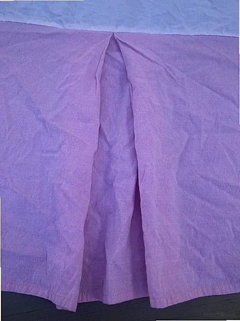 VINTAGE RALPH LAUREN LIGHT PINK CHAMBRAY DENIM TWIN BEDSKIRT 14”
